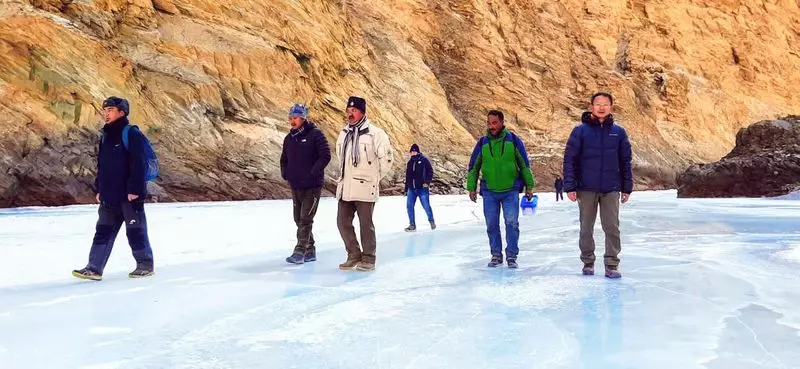 Chadar Trek Route on Zanskar River Deemed Unsafe and Hazardous in Report