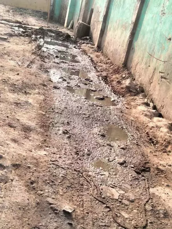 Chennai Residents Fume Over Sewage Spills and Traffic Chaos in Puthagaram