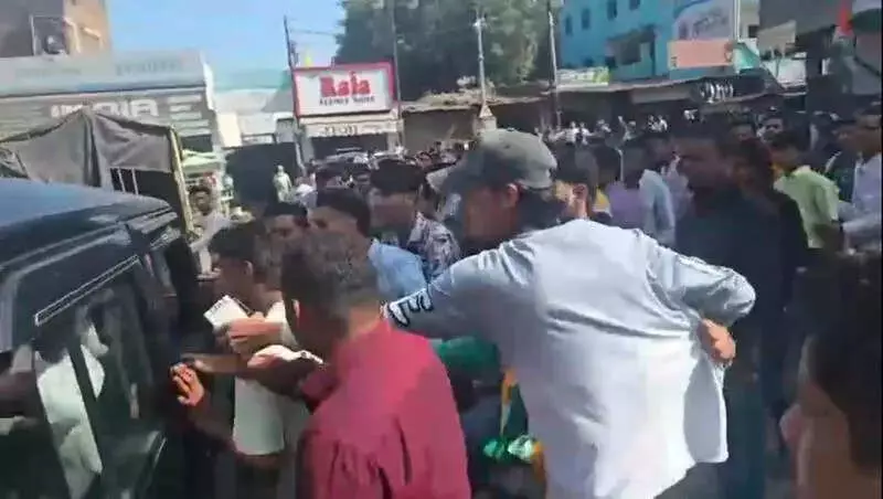 Chhatrapati Sambhajinagar Clash: Congress Candidates, 50+ Booked for Attacking AIMIM Leader's Car