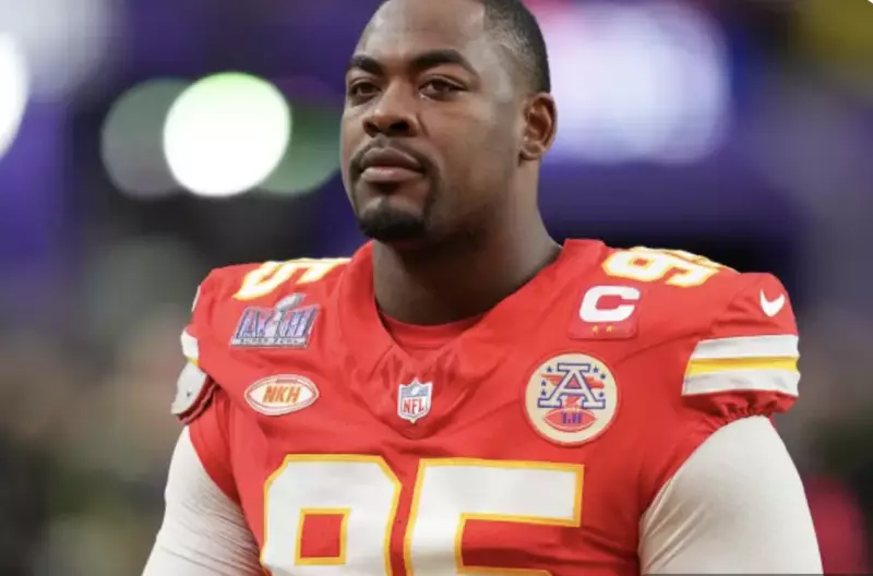 Chiefs' Chris Jones Reacts as Coaching Exodus Grows After 6-11 Season