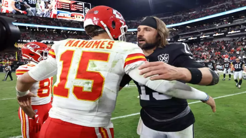 Chiefs Face Quarterback Uncertainty as Mahomes Recovers from ACL Tear