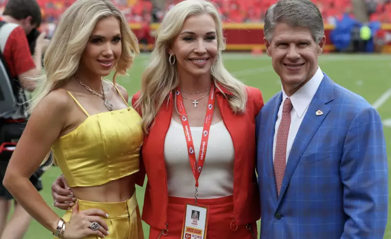 Chiefs Owner Clark Hunt's $500M Superyacht Rumour Debunked by Wife Tavia