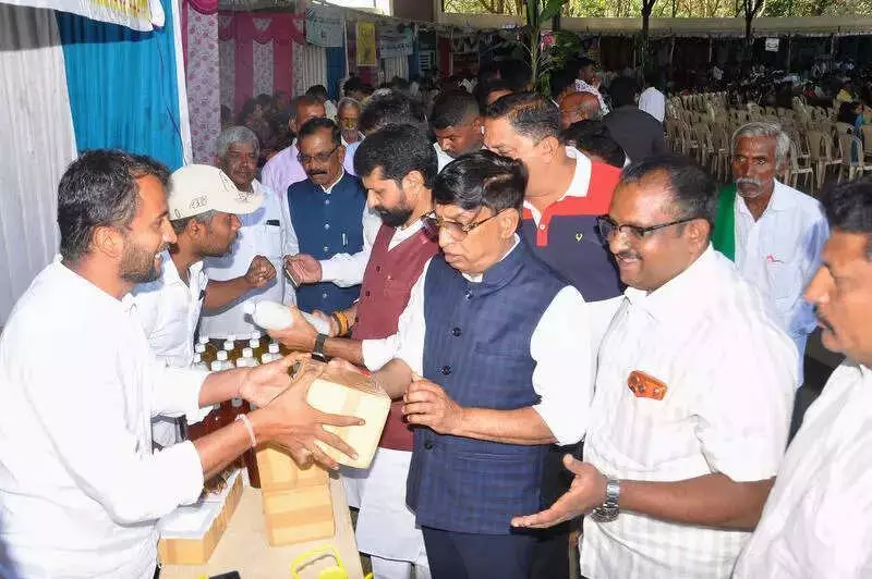 Chikkamagaluru MLA Urges Farmers to Adopt Organic & Millets for Health & Profit