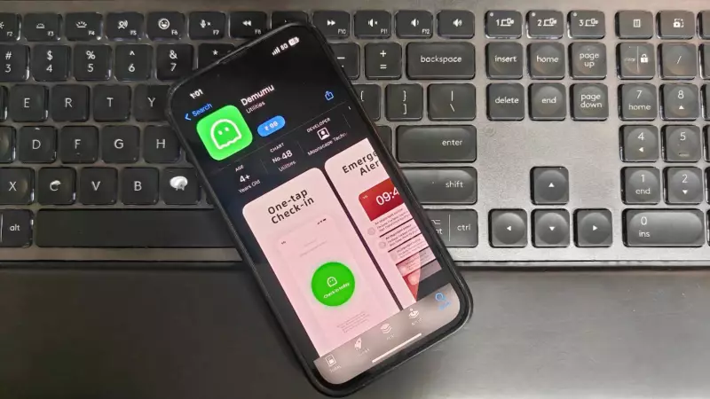 China's Viral 'Are You Dead?' App Tops Charts as Safety Tool for Solo Dwellers