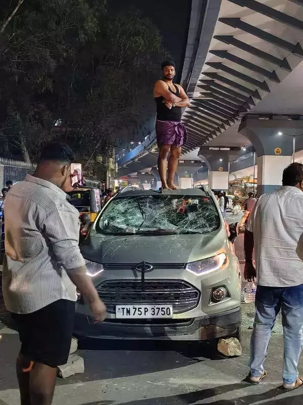 Coimbatore: Public Thrashes SUV Driver for Reckless Stunts, Police Arrest Intoxicated Man