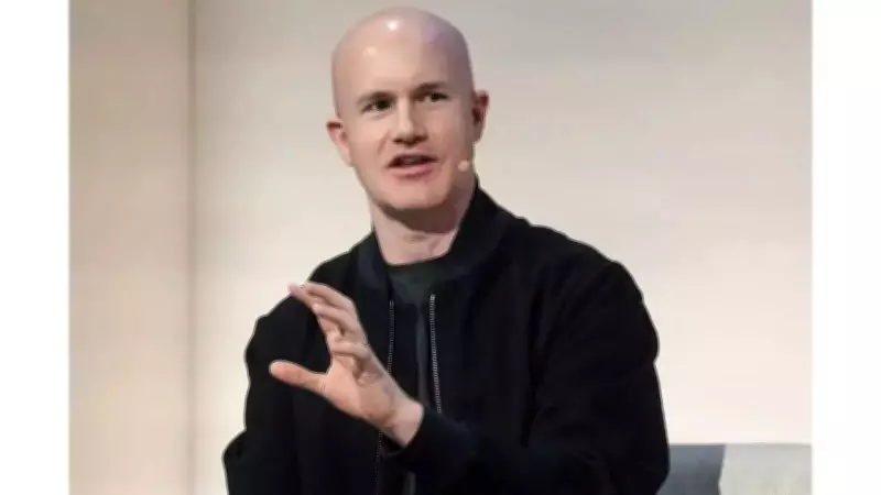 Coinbase CEO Brian Armstrong Confronted by JPMorgan's Jamie Dimon at Davos Over Crypto Legislation