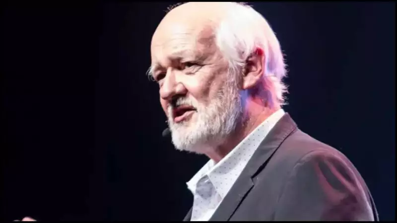 Colin Mochrie Undergoes Emergency Eye Surgery, HYPROV Tour Postponed