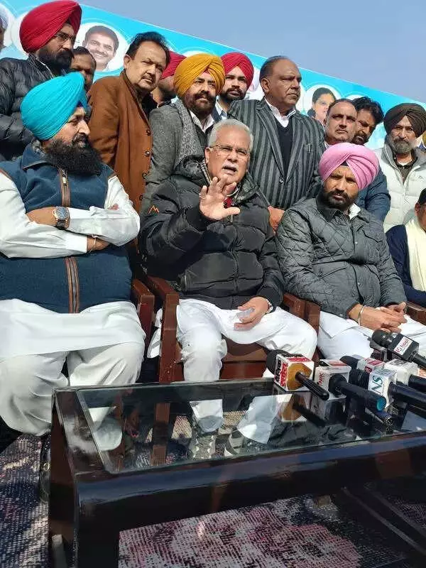 Congress Plans Collective Leadership for 2027 Punjab Polls, Slams BJP & AAP