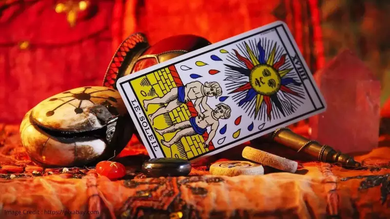 Daily Tarot Guidance: Find Clarity and Inner Peace Across All Zodiac Signs