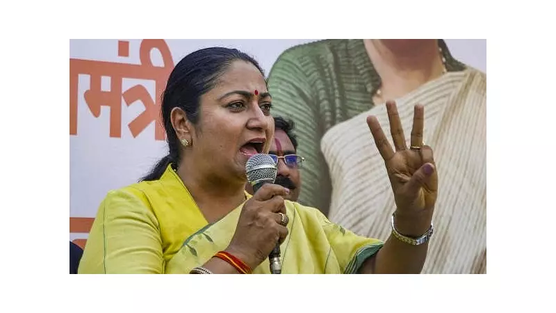 Delhi CM Rekha Gupta Pledges Skill Development for Viksit Bharat Goal