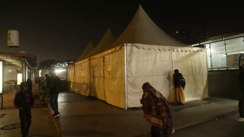 Delhi HC Orders Tents for Patients Sleeping Outside Hospitals in Bitter Cold