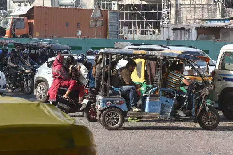 Delhi Metro's Phase-IV: Will New Stations Bring E-Rickshaw Chaos to South Delhi?