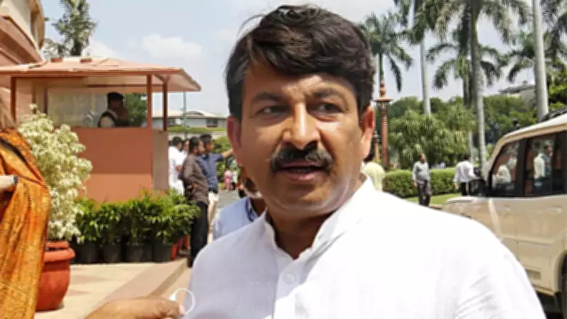 Delhi MP Manoj Tiwari Files Police Complaint Over Fake Facebook Account Impersonation
