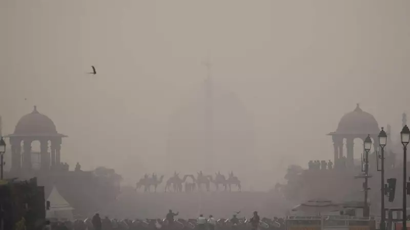 Delhi-NCR Engulfed in Dense Fog, IMD Issues Red Alert Amid Severe Pollution