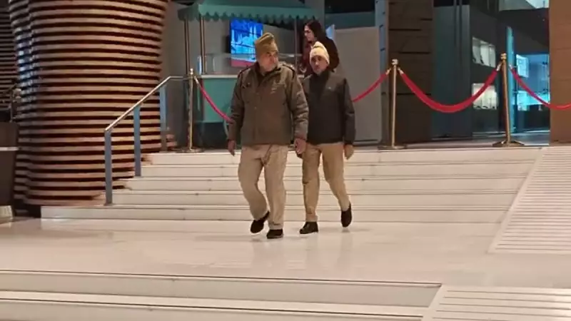 Delhi Tragedy: 50-Year-Old Man Jumps to Death from Le Meridien Hotel 12th Floor