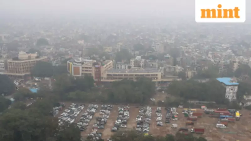 Delhi Weather Alert: Fog and Poor AQI Persist, IMD Forecasts Heavy Rain in Next 48 Hours