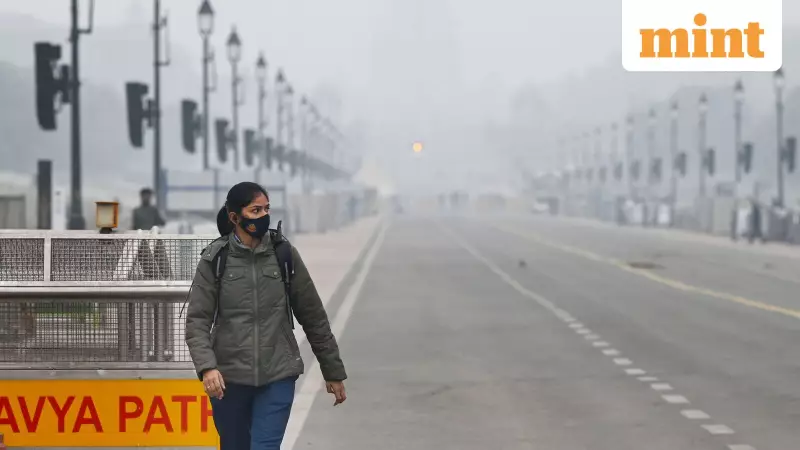 Dense Fog Blankets Delhi, Disrupts Flights; AQI Remains 'Poor'