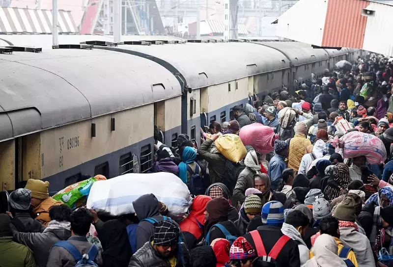 Dense Fog Disrupts Delhi-Bihar Trains, Multiple Rajdhanis Delayed Over 5 Hours
