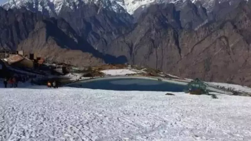 Desert Dust Storms Transport Harmful Bacteria to Himalayan Peaks, Study Reveals