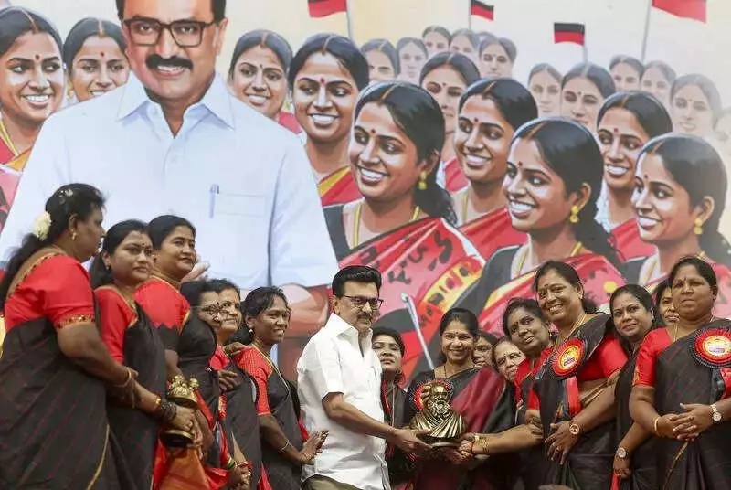 DMK, AIADMK Women's Wings Plan Massive Rallies Ahead of TN Elections