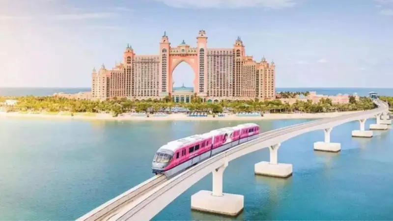 Dubai's Palm Monorail Suspended Indefinitely: Maintenance Halts Key Transit Link