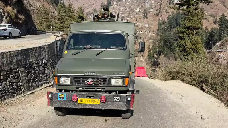Eight Army Personnel Injured in Prolonged Gunfight with Terrorists in Kishtwar