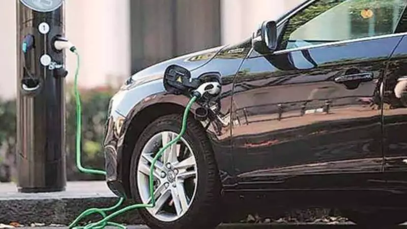 Electric Vehicle Registrations Surge in Chandigarh, Yet Fuel Cars Maintain Dominance