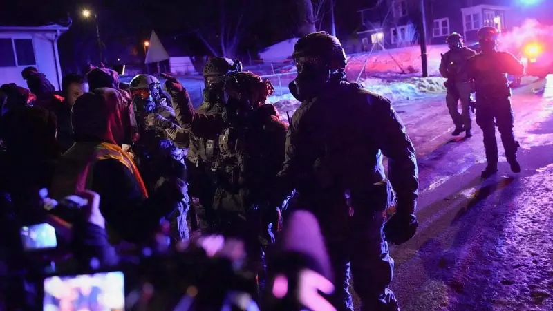 Federal Agent Shoots Suspect in Minneapolis, Sparking Tense Protests