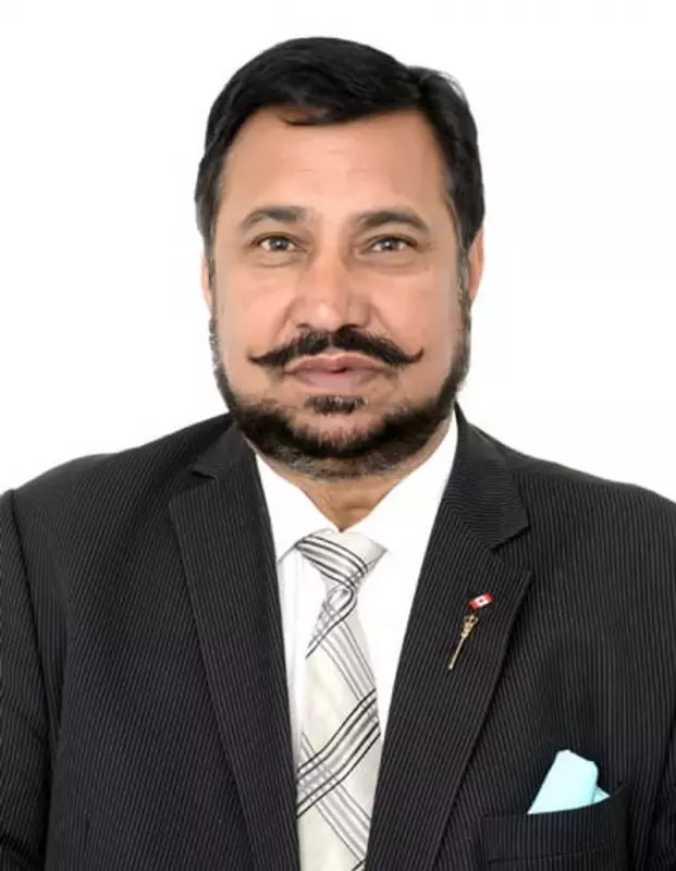 Former Alberta MLA Manjit Singh Aims for NRI Sabha Poll in Jalandhar