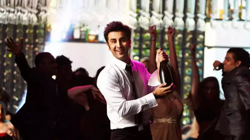 From Badtameez Dil to Dilbar: Bollywood's Most Copied Dance Moves That Rule Parties