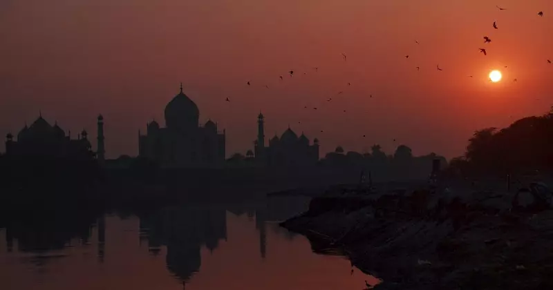 Global Photo Highlights: Lohri Celebrations, Minneapolis Incident, Frozen Lake Views