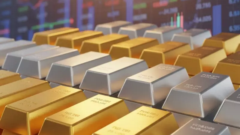 Gold Prices Surge on Strong Demand and Weak Dollar