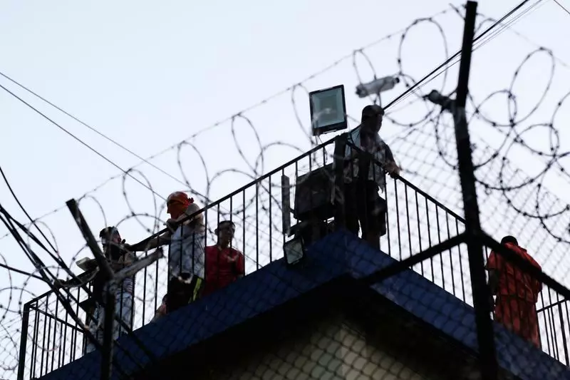 Guatemalan Prisoners Seize Control, Holding 46 Hostages in Multiple Facilities