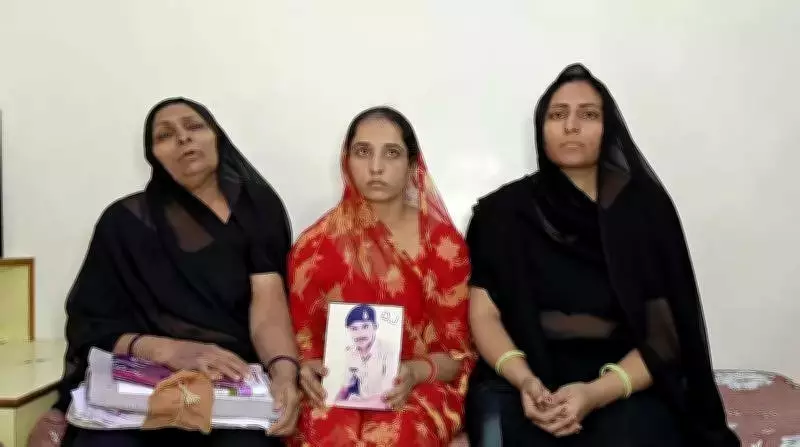 Gujarat Police Sub-Inspector Booked for Abetment After Constable's Suicide in Rajkot