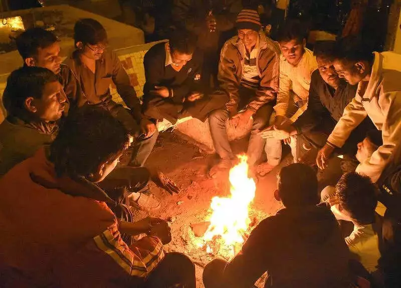 Gujarat Shivers: Naliya Hits 3.8°C, Becomes State's Coldest Spot