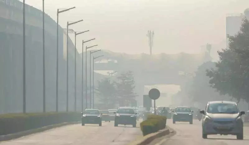 Gurgaon's Air Quality Deteriorates Again as Wind Speed Drops Sharply