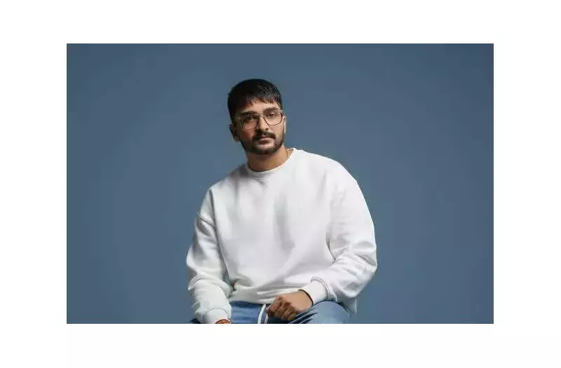 Haryanvi Vines Creator Ravinder Sharma Captures Hearts with Authentic Comedy