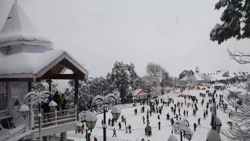Himachal Pradesh Transformed into Winter Wonderland After Heavy Snowfall
