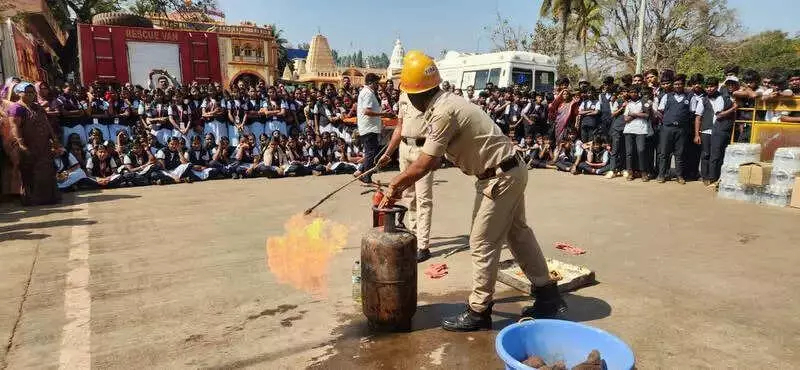 Hubballi Fire Accidents Rise: DC Warns of Gas Leak Risks in Winter