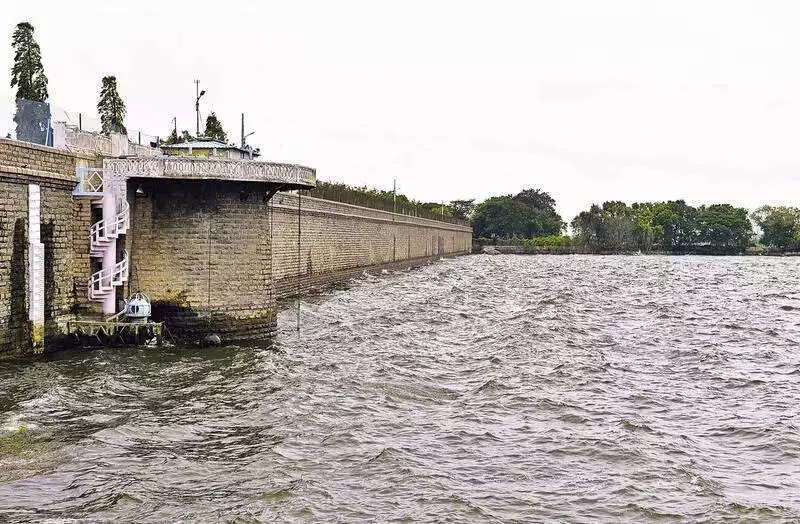 Hyderabad Water Crisis: 4 of 6 Major Sources Critically Polluted, Study Reveals