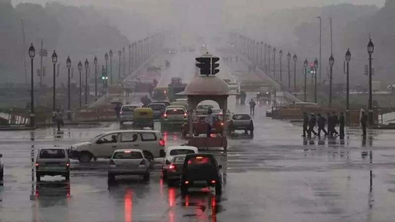 IMD Issues Yellow Alert for Rain in Delhi-NCR on Jan 27, Heavy Snowfall Expected in JK & Himachal