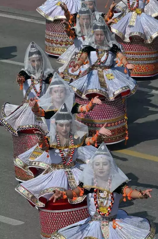 India Celebrates 77th Republic Day with Grand Parade, Historic Firsts, and Cultural Showcase