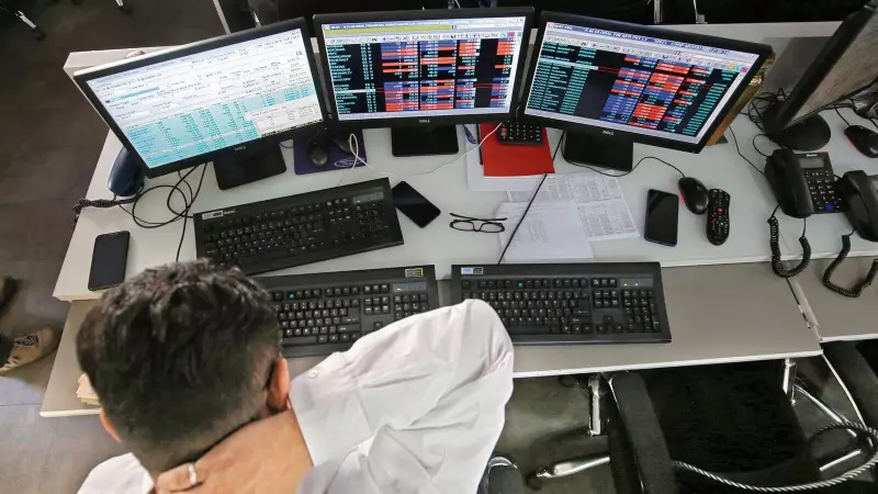 Indian Stock Market Set for Flat Opening Amid Global Weakness