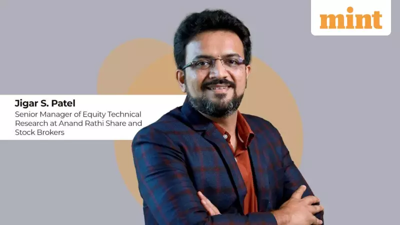 Indian Stock Market Weekly Analysis: Nifty 50 Drops 2.5%, Expert Shares Trading Strategies