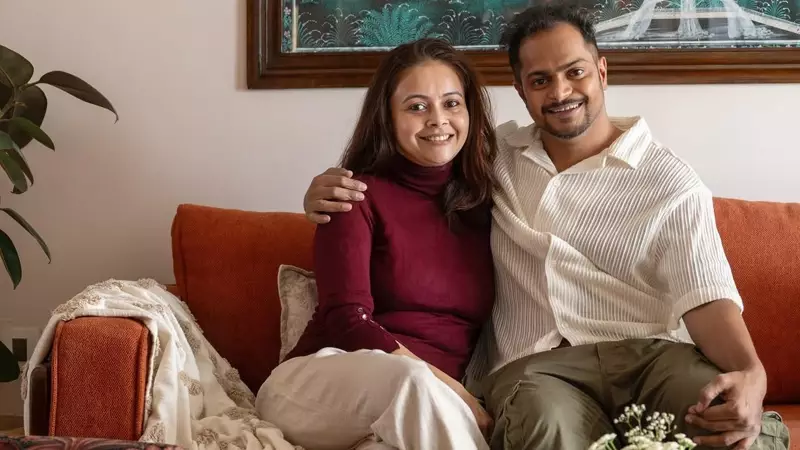 Inside Devoleena Bhattacharjee's Mumbai Home 'Aarohanam': Art, Comfort & Craft