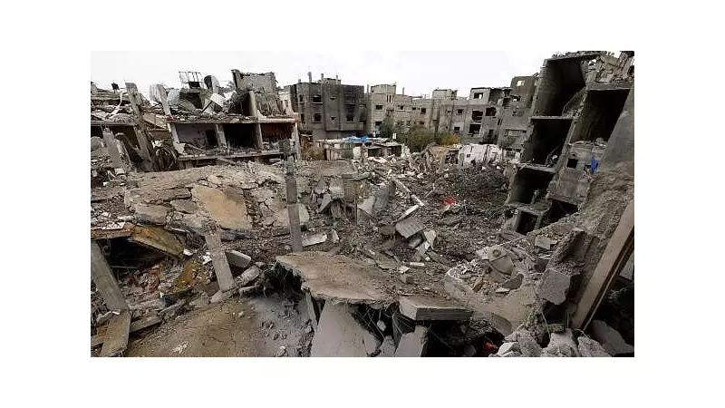 Israeli Strikes Kill Seven in Gaza, Senior Hamas Leader Among Dead