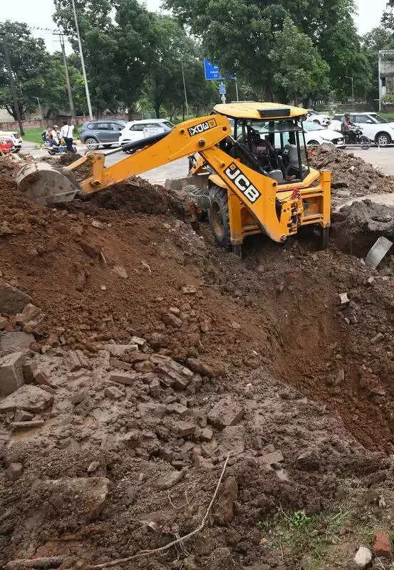 Jalandhar DC Cracks Down on Unplanned Road Digging with Strict New Orders