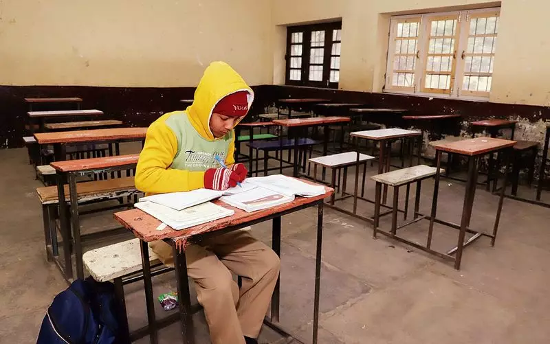 Jalandhar Schools Reopen, But Severe Cold Keeps Many Students Away