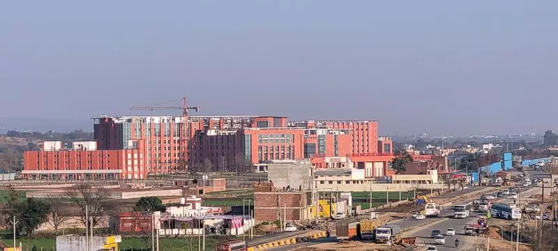 Jammu & Kashmir's Healthcare Expansion Aims to Become Regional Medical Hub
