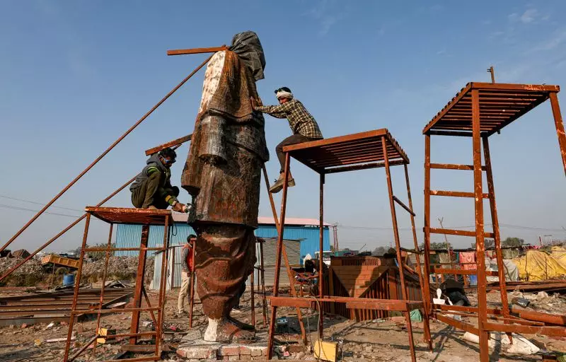 Jammu's Waste to Wonder Park Transforms Scrap into Iconic Landmark Replicas